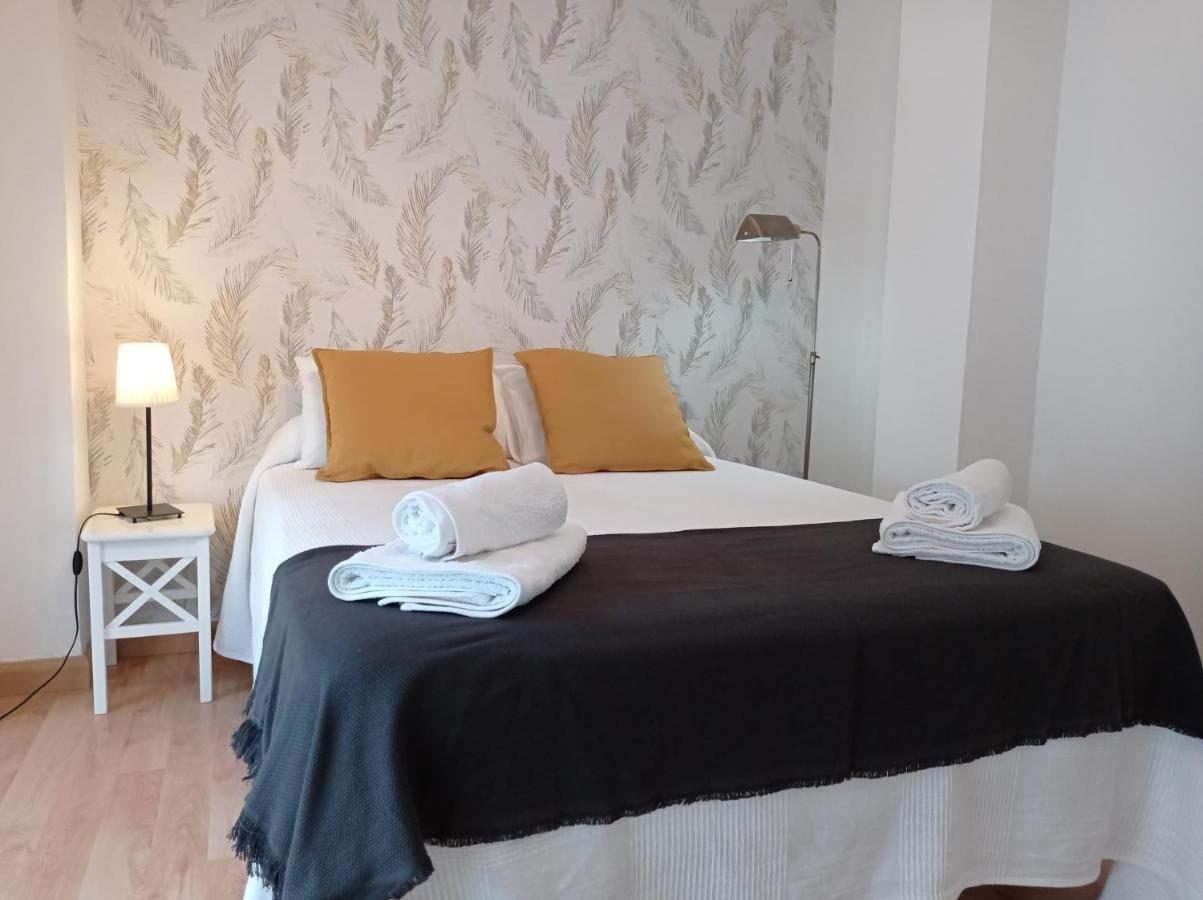 Apartamentos Centro มาลากา ภายนอก รูปภาพ